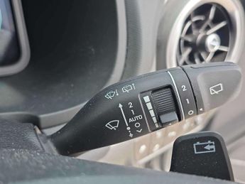 HYUNDAI KONA 150Kw Ultimate 64Kwh 5Dr Auto