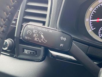 SKODA KAROQ 1.5 Tsi Act Sportline Suv 5Dr Petrol Dsg Euro 6 (S/S) (150 Ps)