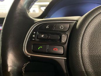 KIA NIRO 1.6H Gdi 3 Suv 5Dr Petrol Hybrid Dct Euro 6 (S/S) ( 16In Alloy) 