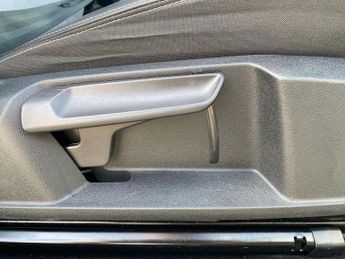 VOLKSWAGEN ID.3 150Kw Business Pro 58Kwh 5Dr Auto