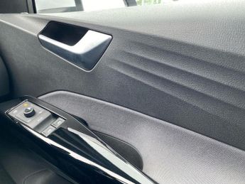 VOLKSWAGEN ID.3 Pro Performance 58Kwh Life Hatchback 5Dr Electric Auto (204 Ps)