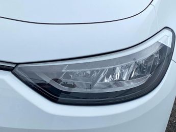 VOLKSWAGEN ID.3 Pro Performance 58Kwh Life Hatchback 5Dr Electric Auto (204 Ps)