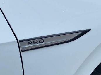 VOLKSWAGEN ID.3 Pro Performance 58Kwh Life Hatchback 5Dr Electric Auto (204 Ps)