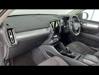 VOLVO XC40 1.5 T3 [163] Momentum 5Dr Geartronic
