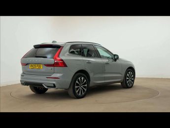VOLVO XC60 2.0 B5P Plus Dark 5Dr Awd Geartronic