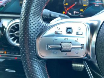MERCEDES-BENZ A CLASS A180D [2.0] Amg Line Executive 5Dr Auto
