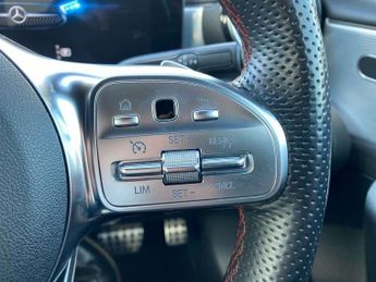 MERCEDES-BENZ A CLASS A180D [2.0] Amg Line Executive 5Dr Auto