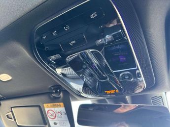 MERCEDES-BENZ C CLASS C200 Amg Line Premium Plus 4Dr 9G-Tronic