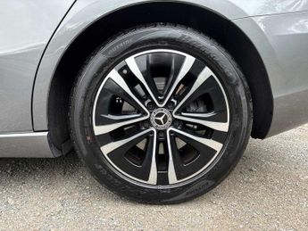 MERCEDES-BENZ A CLASS A200 Sport Executive 4Dr Auto