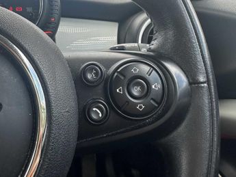 MINI HATCHBACK 1.5 Cooper 3Dr Auto