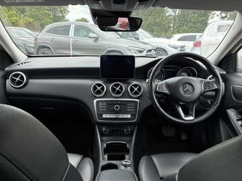 MERCEDES-BENZ A CLASS A180D Sport Premium 5Dr Auto