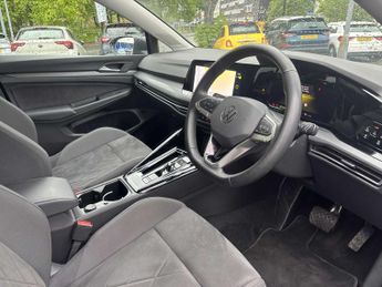 VOLKSWAGEN GOLF 1.5 Etsi 150 Style Edition 5Dr Dsg