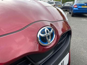 TOYOTA YARIS 1.5 Vvt-H Icon Hatchback 5Dr Petrol Hybrid E-Cvt Euro 6 (S/S) (1