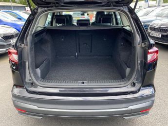 SKODA ENYAQ 62Kwh 60 Suv 5Dr Electric Auto (Dc120Kw) (179 Ps)