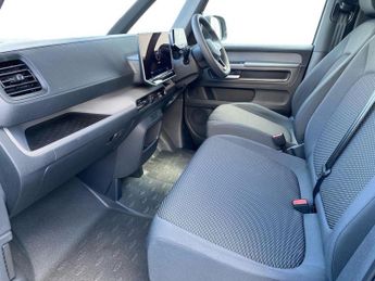 VOLKSWAGEN ID. BUZZ Pro 79Kwh Commerce Panel Van 5Dr Electric Auto (286 Ps)