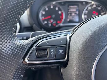 AUDI A1 1.4 Tfsi 125 Black Edition Nav 5Dr S Tronic