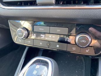 SKODA KAMIQ 1.0 Tsi Monte Carlo Suv 5Dr Petrol Dsg Euro 6 (S/S) (110 Ps)