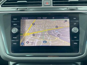 VOLKSWAGEN TIGUAN 1.5 Tsi Elegance Suv 5Dr Petrol Dsg Euro 6 (S/S) (150 Ps)