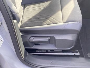 VOLKSWAGEN ID.5 210Kw Match Pro 77Kwh 5Dr Auto