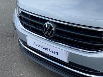 VOLKSWAGEN TIGUAN 1.5 Tsi Life Suv 5Dr Petrol Dsg Euro 6 (S/S) (150 Ps)