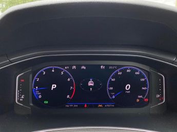 VOLKSWAGEN T-ROC 1.5 Tsi Gpf Evo R-Line Suv 5Dr Petrol Dsg Euro 6 (S/S) (150 Ps)