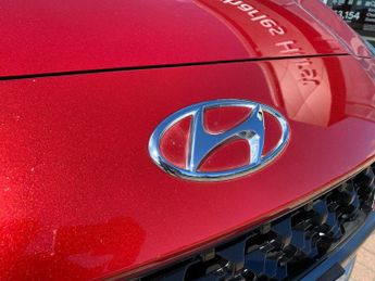 HYUNDAI KONA 1.6 H-Gdi Premium Suv 5Dr Petrol Hybrid Dct Euro 6 (S/S) (141 Ps