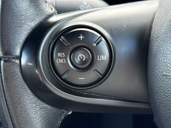 MINI COUNTRYMAN 1.5 Cooper 5Dr Auto [7 Speed]