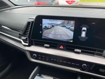 KIA SPORTAGE 1.6 T-Gdi 13.8Kwh Gt-Line Suv 5Dr Petrol Plug-In Hybrid Auto Awd