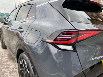 KIA SPORTAGE 1.6 T-Gdi 13.8Kwh Gt-Line Suv 5Dr Petrol Plug-In Hybrid Auto Awd