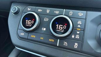 LAND ROVER DEFENDER 2.0 P300 X-Dynamic Se 90 3Dr Auto