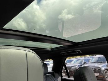 LAND ROVER RANGE ROVER SPORT 3.0 D300 Dynamic Se 5Dr Auto