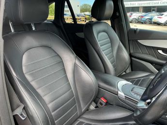 MERCEDES-BENZ GLC Glc 220D 4Matic Amg Line Premium 5Dr 9G-Tronic