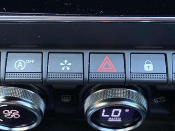 RENAULT CAPTUR 1.3 Tce Rs Line Suv 5Dr Petrol Edc Euro 6 (S/S) (140 Ps)