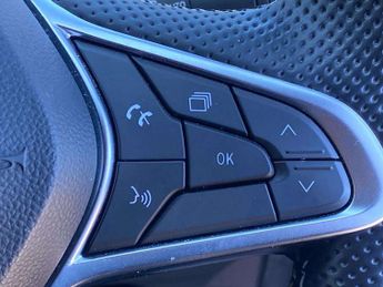 RENAULT CAPTUR 1.6 E-Tech E-Tech Engineered Suv 5Dr Petrol Hybrid Auto Euro 6 (