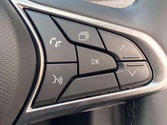 RENAULT CLIO 1.6 E-Tech Techno Hatchback 5Dr Petrol Hybrid Auto Euro 6 (S/S) 