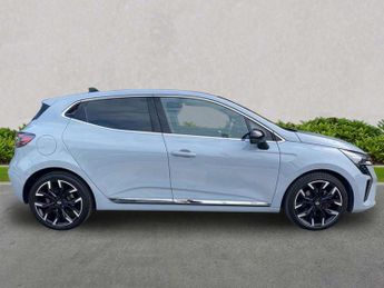 RENAULT CLIO 1.6 E-Tech Techno Hatchback 5Dr Petrol Hybrid Auto Euro 6 (S/S) 
