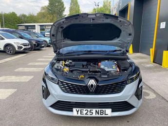 RENAULT CLIO 1.6 E-Tech Techno Hatchback 5Dr Petrol Hybrid Auto Euro 6 (S/S) 
