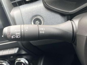 RENAULT CLIO 1.6 E-Tech Evolution Hatchback 5Dr Petrol Hybrid Auto Euro 6 (S/