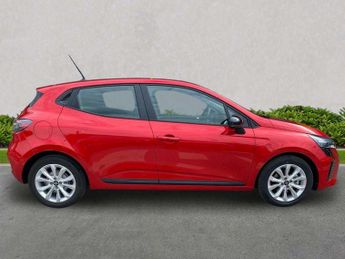RENAULT CLIO 1.6 E-Tech Evolution Hatchback 5Dr Petrol Hybrid Auto Euro 6 (S/