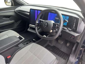 RENAULT MEGANE E-TECH Comfort Range 60Kwh Iconic Hatchback 5Dr Electric Auto (220 Ps)
