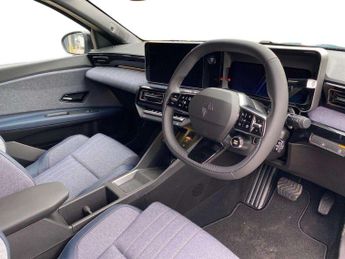 RENAULT 4 Comfort Range 52Kwh Techno Suv 5Dr Electric Auto (150 Ps)