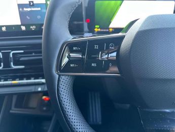 RENAULT 4 Comfort Range 52Kwh Iconic Suv 5Dr Electric Auto (150 Ps)
