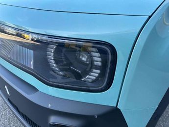 RENAULT 4 Comfort Range 52Kwh Iconic Suv 5Dr Electric Auto (150 Ps)