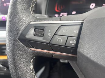 SEAT ARONA 1.0 Tsi Se Technology Suv 5Dr Petrol Dsg Euro 6 (S/S) (110 Ps)