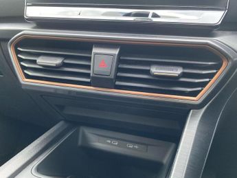 CUPRA FORMENTOR 1.5 Tsi 150 V2 5Dr Dsg