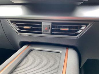 CUPRA BORN 150Kw V1 58Kwh 5Dr Auto