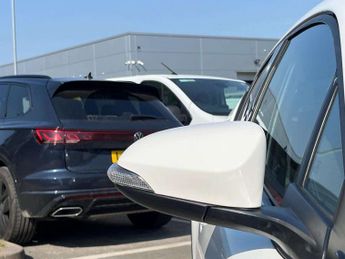 TOYOTA C-HR 1.8 Vvt-H Gpf Design Suv 5Dr Petrol Hybrid Cvt Euro 6 (S/S) (122