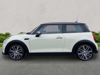 MINI HATCHBACK 1.5 Cooper Exclusive Hatchback 3Dr Petrol Steptronic Euro 6 (S/S