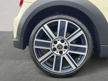 MINI HATCHBACK 1.5 Cooper Exclusive Hatchback 3Dr Petrol Steptronic Euro 6 (S/S