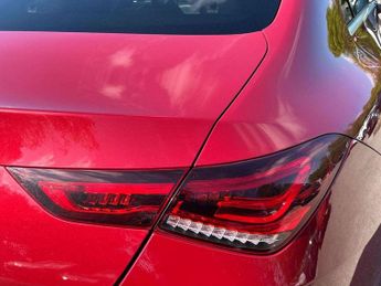 MERCEDES-BENZ CLA 1.3 Cla180 Amg Line (Premium Plus 2) Coupe 4Dr Petrol 7G-Dct Eur